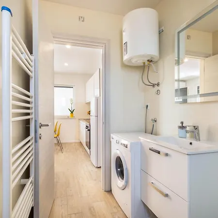 Olea 150m To * Medulin