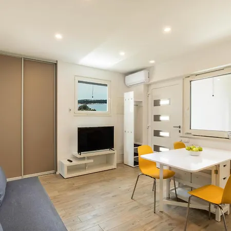 Olea 150m To Apartment Medulin