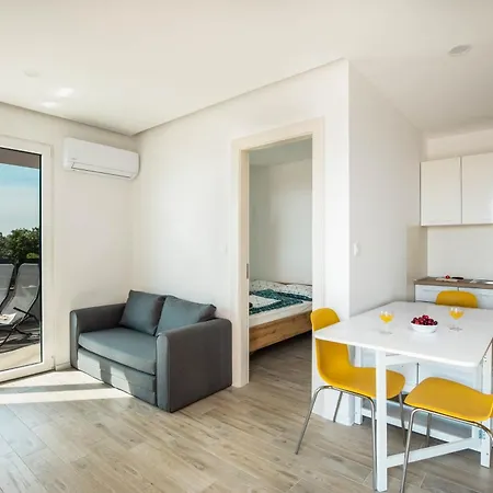 Two Berdooms With Sea View Apartman Medulin