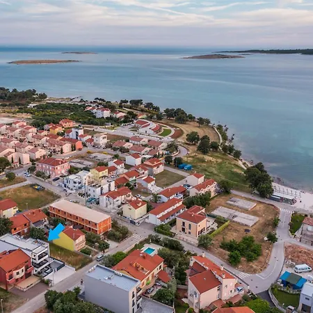 Olea 150m To Apartment *